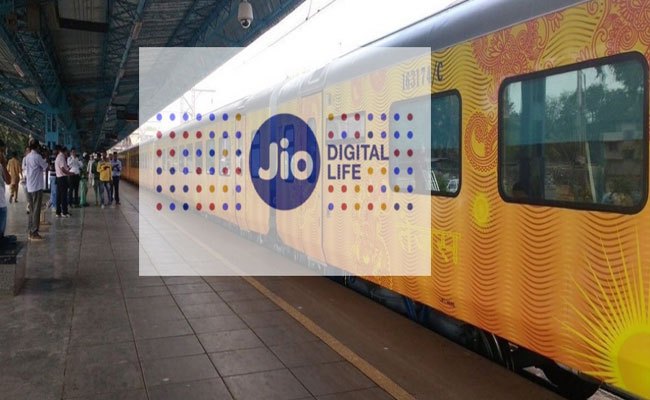 మరో ముందడుగు వేసిన జియో