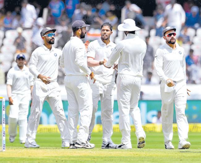 నిలబడిన విండీస్.. కోలుకుంటుందా?