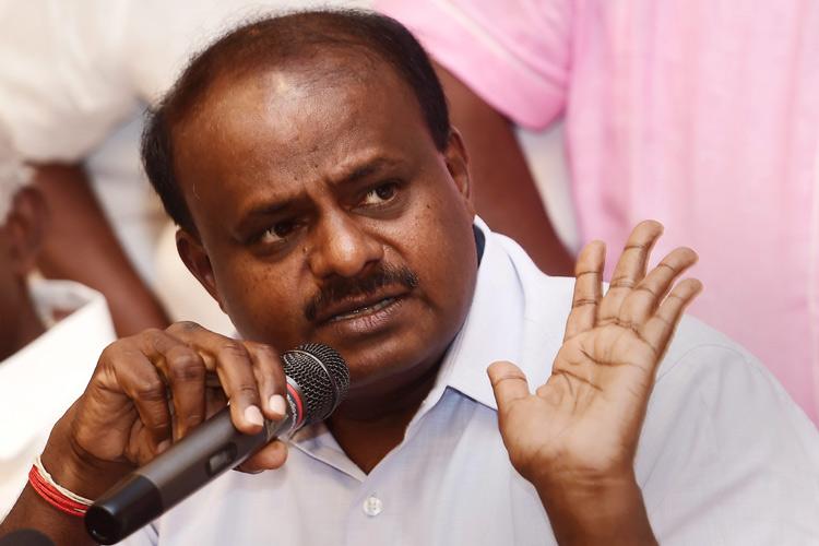 అదేమంత పెద్ద విషయం? క్షమాపణ చెప్పను: సీఎం