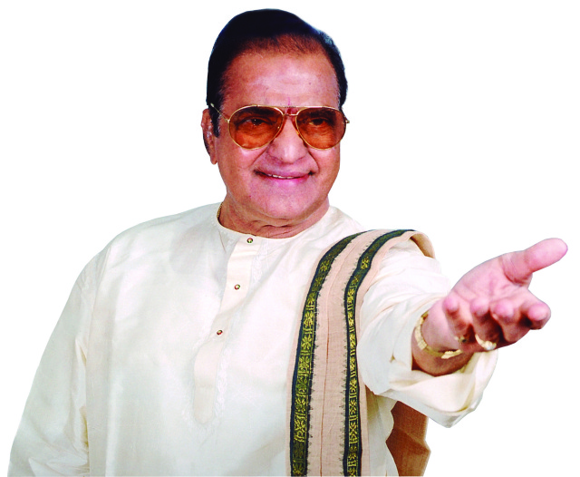 ఎన్టీఆర్‌... మూడుక్షరాల ప్రభంజనం