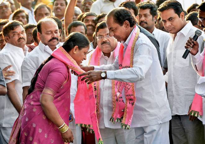 అందరికి న్యాయం జరిగి.. ఆమెకు అన్యాయం జరుగుతుందా?