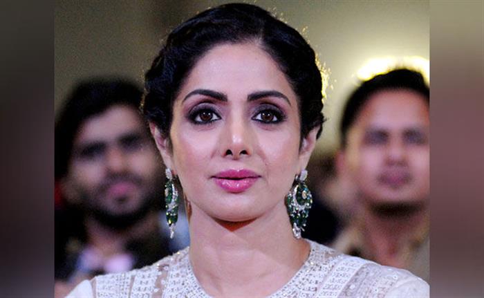 దుబాయ్ హోట‌ల్లో శ్రీదేవి ఎందుకు మ‌ర‌ణించిందంటే