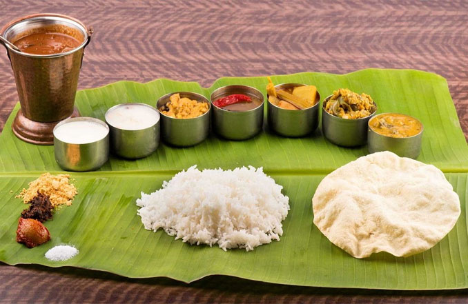 అరిటాకులో భోజనం నిషేధం.. కారణం ఏంటంటే..