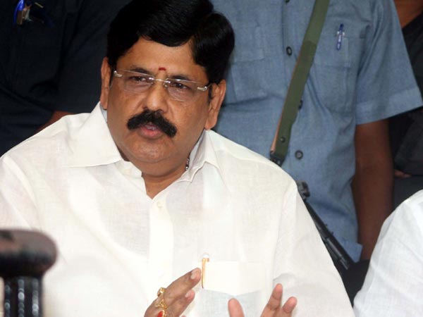 నెల్లూరు టీడీపీలో ముసలం..నేడో రేపో పార్టీ మారనున్న మాజీ మంత్రి