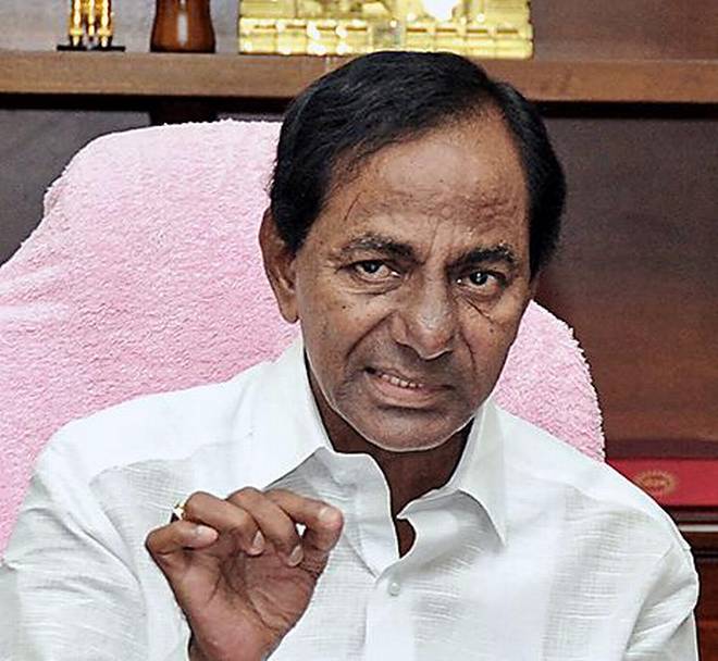 ఉద్యోగులకు శుభవార్త... ఆగస్టు 15 నుంచి పీఆర్‌సీ- కేసీఆర్‌