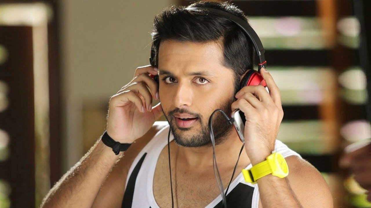 ప‌వ‌న్ బాట‌లోనే నితిన్‌..