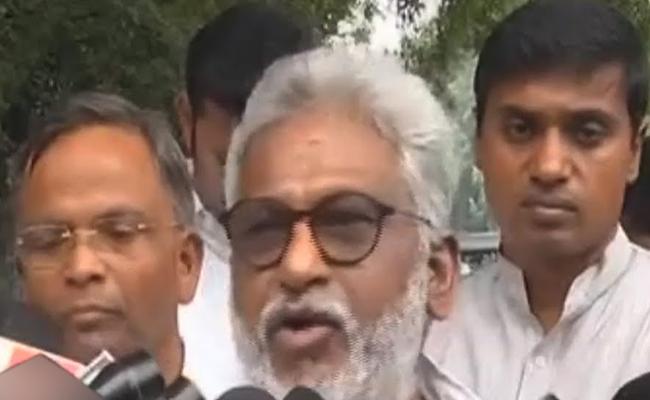 రాజ్‌నాథ్ సింగ్‌తో వైఎస్‌ఆర్‌సీపీ ఎంపీల భేటీ