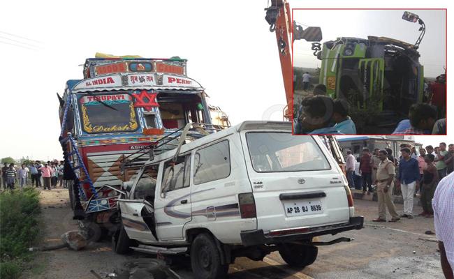 నిన్న సిద్దిపేట.. ఇవాళ మానకొండూరు... యాక్సిడెంట్లు చెబుతున్న నిజాలు