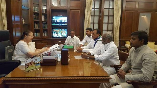 ముగింపు దశకు వచ్చిన వైసీపీ ఎంపీల రాజీనామాల అంశం...మళ్లీ గెలుస్తామని వైసీపీ ఎంపీల ధీమా