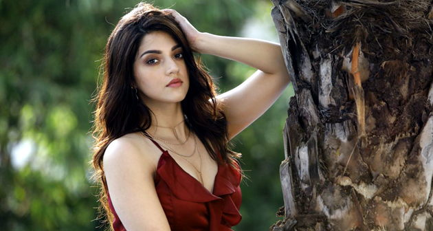 సెక్స్ రాకెట్.. మెహరీన్‌ను విచారించిన అమెరికా అధికారులు