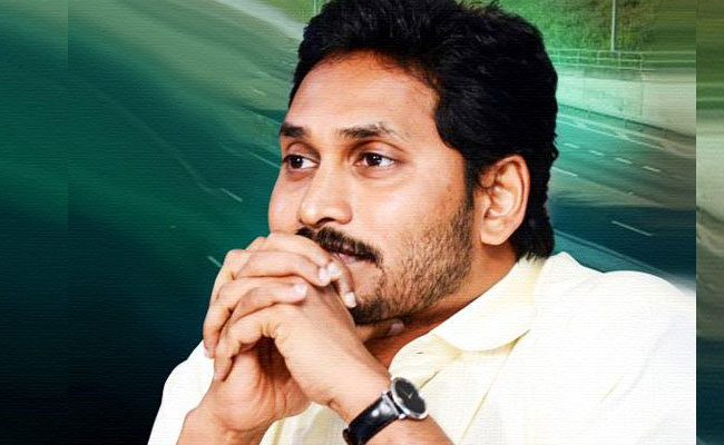 జగన్ పుట్టిన రోజునాడే ఆ సినిమా.. జగన్ పుట్టిన రోజునాడే ఆ సినిమా..