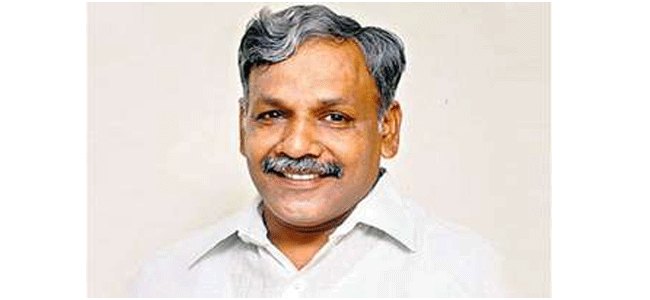 చంద్రబాబుకు షాక్ ..వైసీపీలోకి యలమంచిలి..? చంద్రబాబుకు షాక్ ..వైసీపీలోకి యలమంచిలి..?