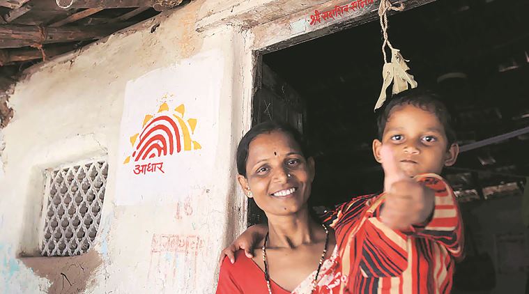 మొదటి ఆధార్ నంబర్ పొందిన వ్యక్తి. మొదటి ఆధార్ నంబర్ పొందిన వ్యక్తి.