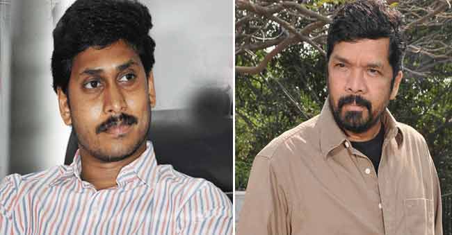 వైయస్ జగన్ ను కలిసిన పోసాని కృష్ణమురళి