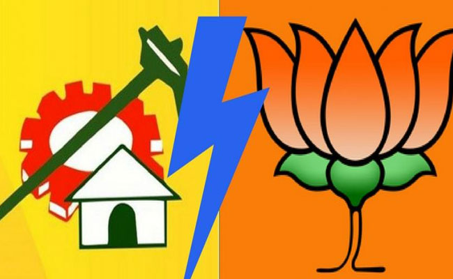 టీడీపీ,బీజేపీ మధ్య ముదురుతున్న మాటల యుద్ధం