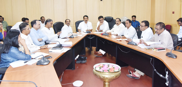 బీసీల కోటా తగ్గదు