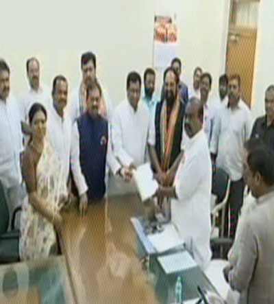 స్పీకర్‌, రేవంత్‌రెడ్డి మధ్య వాగ్వాదం