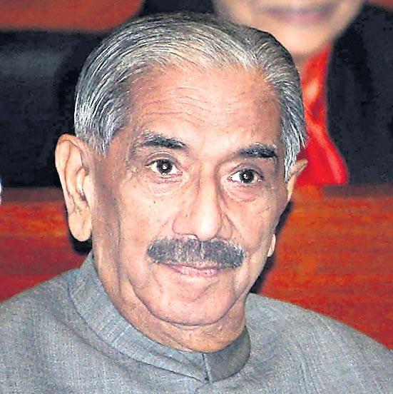 విషాదంలో కాంగ్రెస్.. సీనియర్ నేత మృతి..